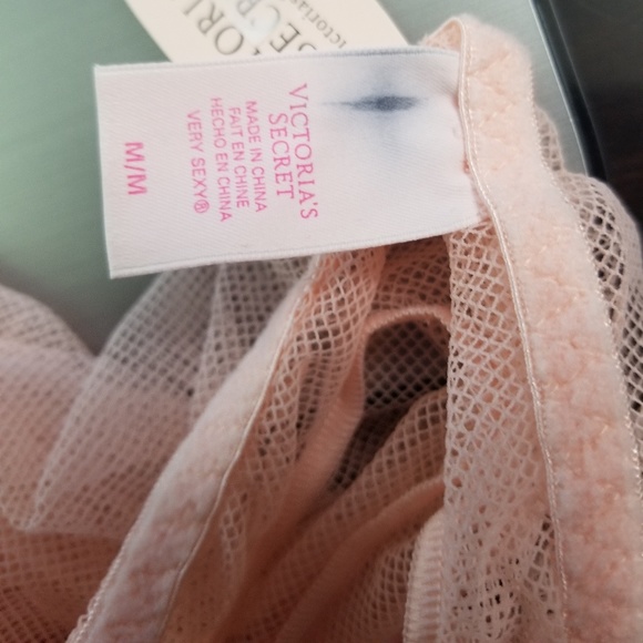 Victoria's Secret Pink & Roses Skirt Garter - Picture 5 of 5